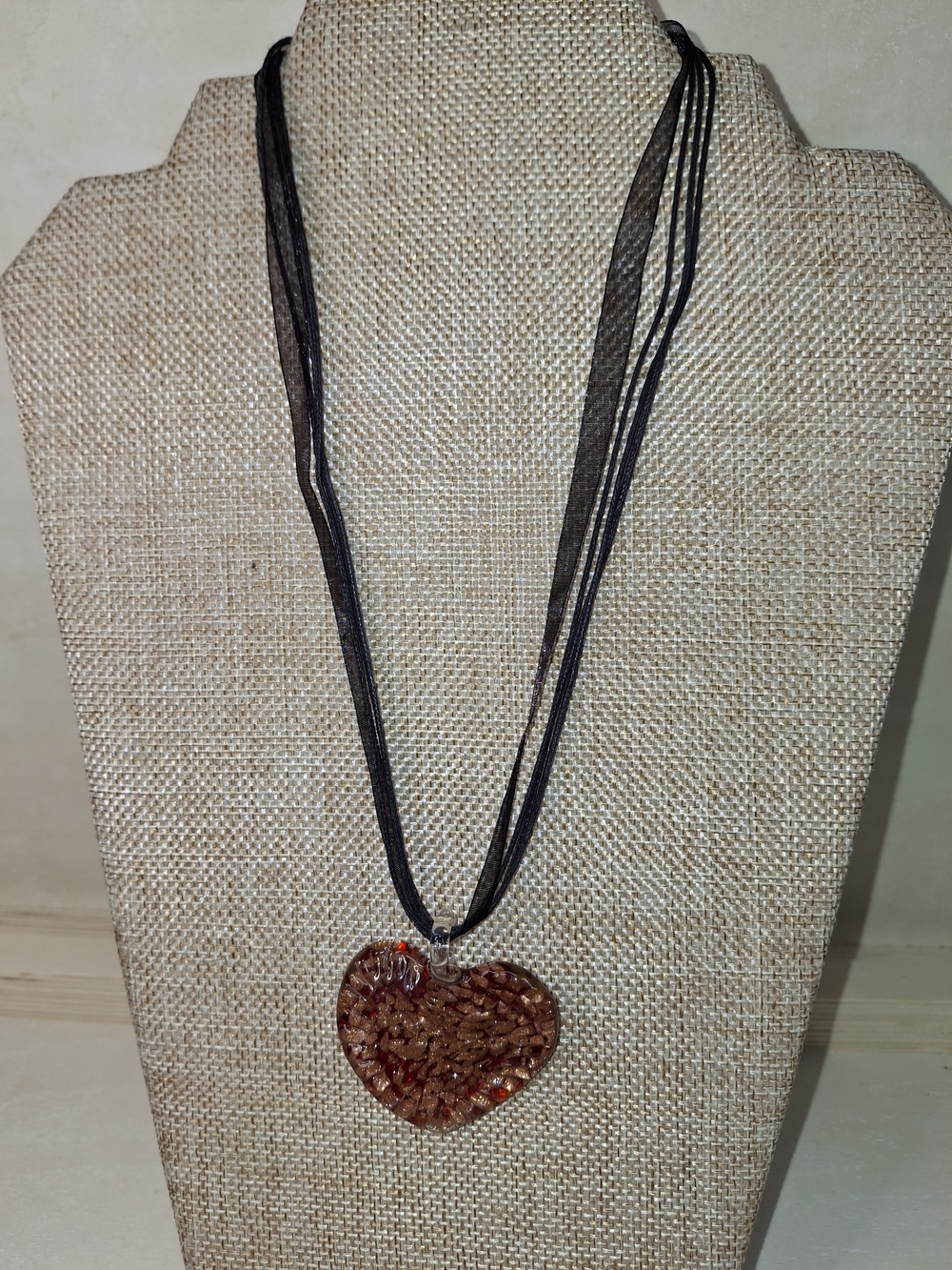 Heart Pendant Necklace in Red & Brown